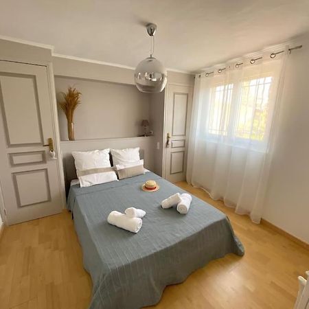 A Louer Haut De Villa 4 Pieces A Sainte-Maxime Golfe De St-Tropez Exteriör bild