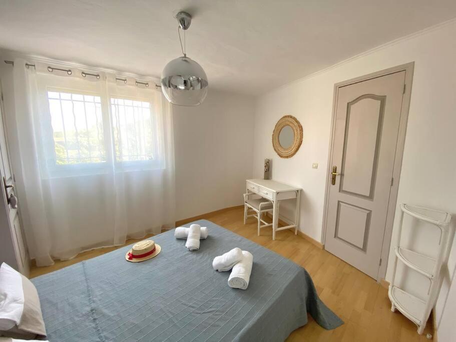A Louer Haut De Villa 4 Pieces A Sainte-Maxime Golfe De St-Tropez Exteriör bild
