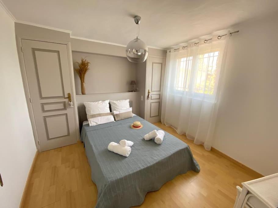 A Louer Haut De Villa 4 Pieces A Sainte-Maxime Golfe De St-Tropez Exteriör bild